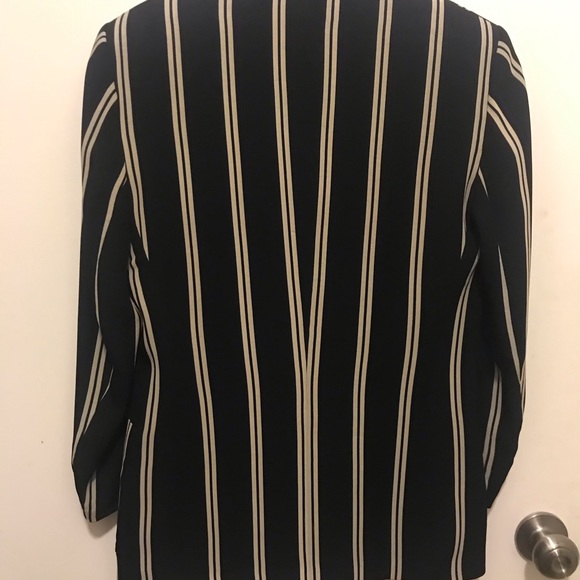 Laurel Double Breasted Blazer - Picture 3 of 8